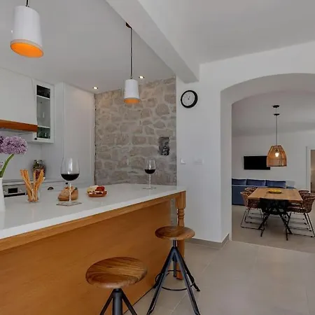 Montes - Exklusiv Villa *