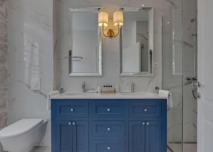 فيلة Montes - Exklusiv ماكارسكا